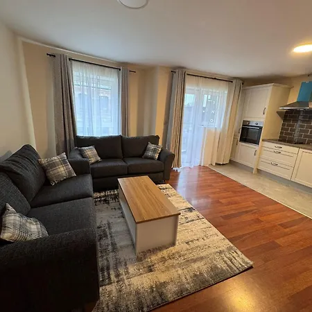 Apartment Washington Street *